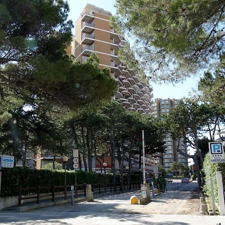 Splendido Attico, Piscina E Vista Mare Apartment ลินญาโน ซับเบียโดโร ภายนอก รูปภาพ