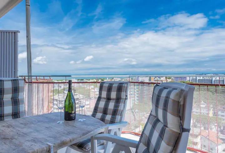 Splendido Attico, Piscina E Vista Mare Apartment ลินญาโน ซับเบียโดโร ภายนอก รูปภาพ