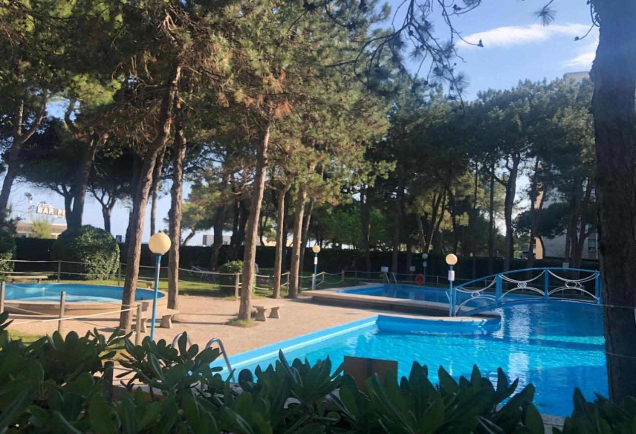 Splendido Attico, Piscina E Vista Mare Apartment ลินญาโน ซับเบียโดโร ภายนอก รูปภาพ